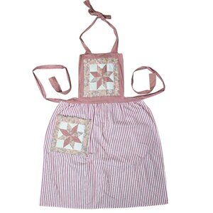 Vintage Patchwork Quilted Apron Floral & Stripe Pattern tradwife cottage core